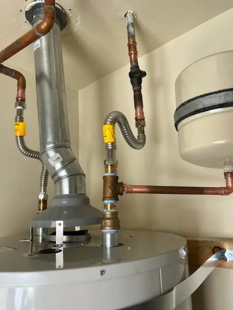 Water heater installation and plumbing repair in Hickory Corner